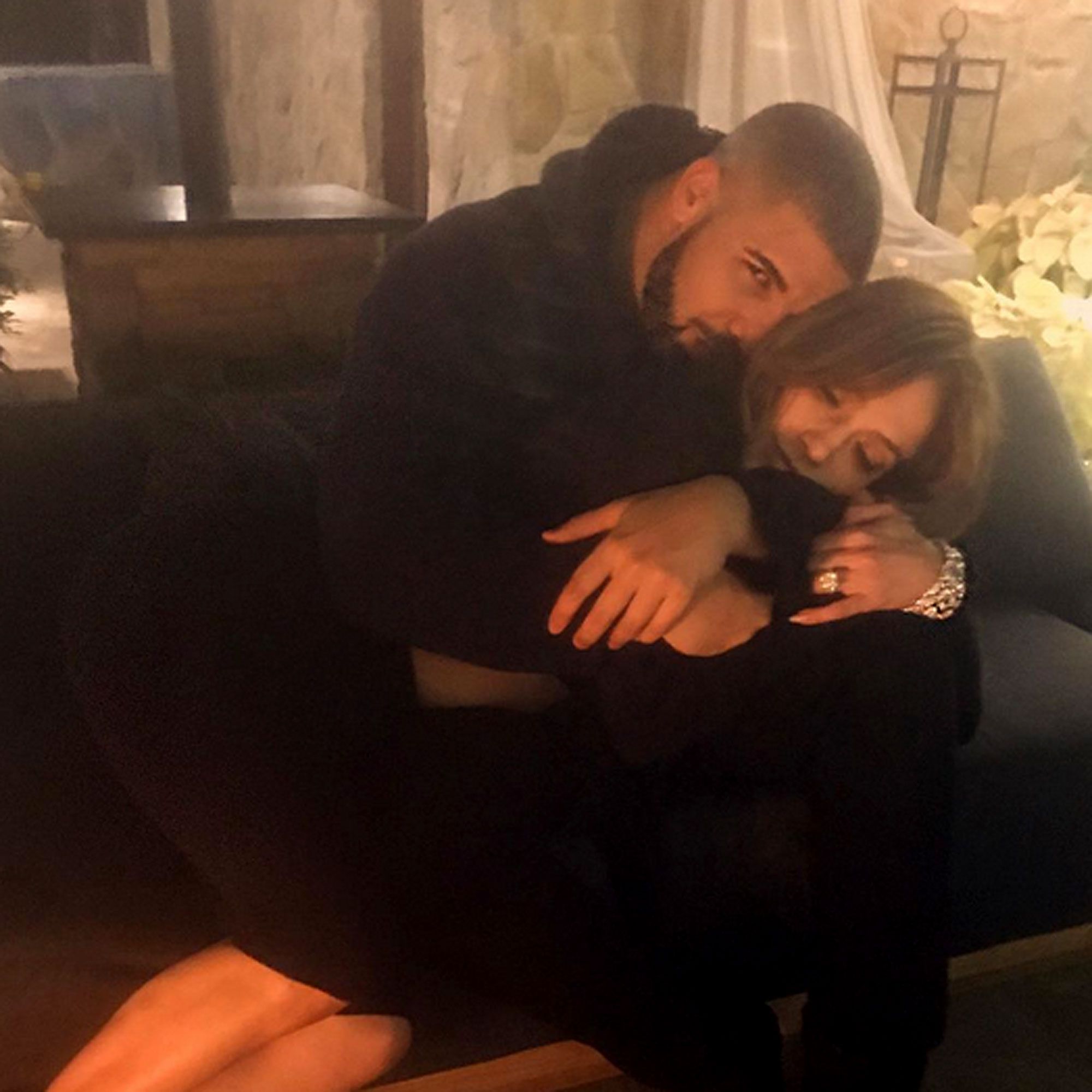 Ascolta una preview della collaborazione tra Drake e Jennifer Lopez