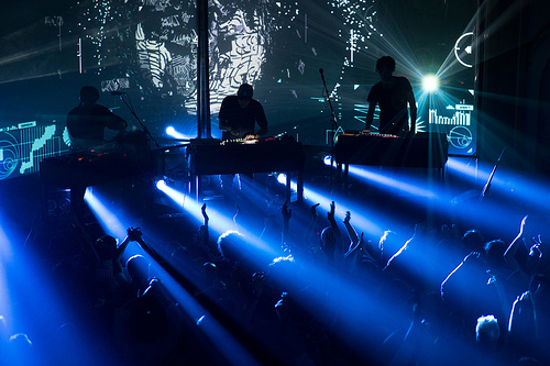 moderat live